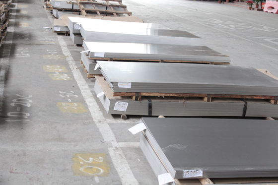 ASTM 300 ซีรี่ย์ มาร์เทนซิติก สแตนเลส ความต้านทานต่อการกัดกร่อน ขนาดกว้าง 1000 - 2000 มม